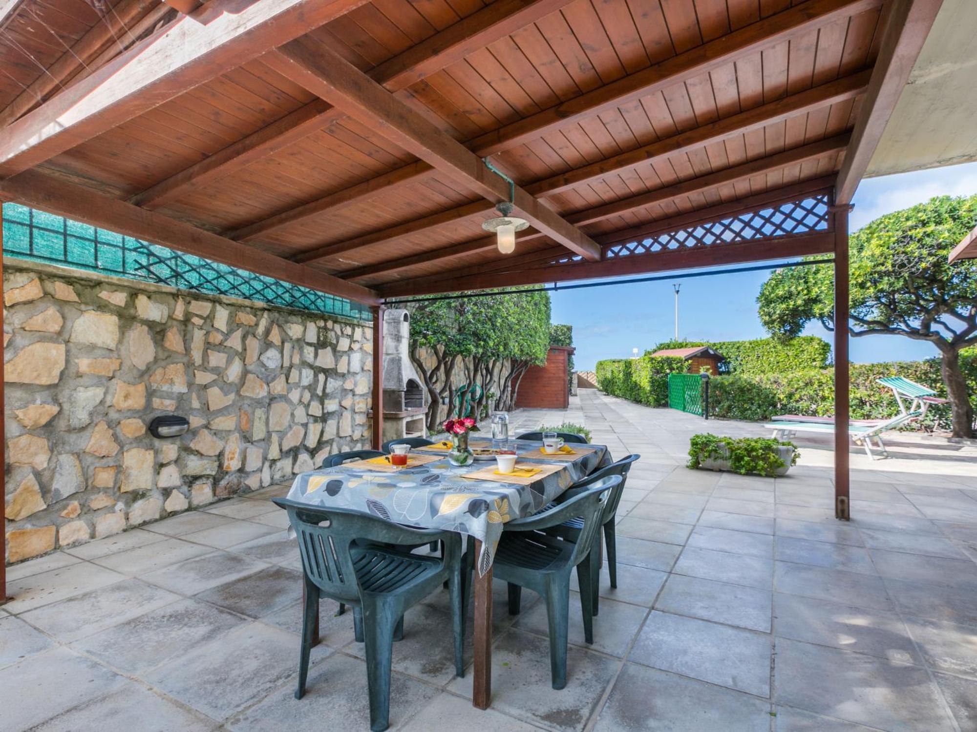 Apartment Casa Al Mare Di Leo By Interhome ロジニャーノ・ソルヴァイ エクステリア 写真